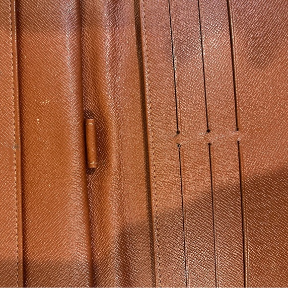 Louis Vuitton Monogram Wallet - Picture 5 of 12